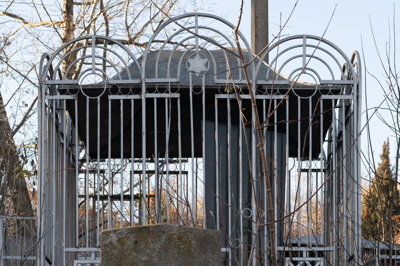 Файл:Grave-of-goziker-milya-lazarevna-jewish-cemetery-balti-republic-of-moldova-2021-11-21-1.jpg