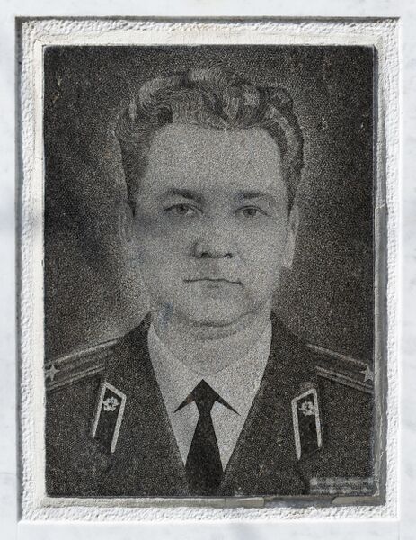 Файл:Grave-of-dementyev-ivan-vlasovich-cemetery-chisinau-republic-of-moldova-2025-03-22-4.jpg