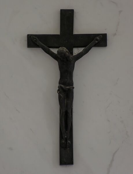 Файл:Purchel-family-crypt-armenian-cemetery-chisinau-republic-of-moldova-2022-07-13-11.jpg